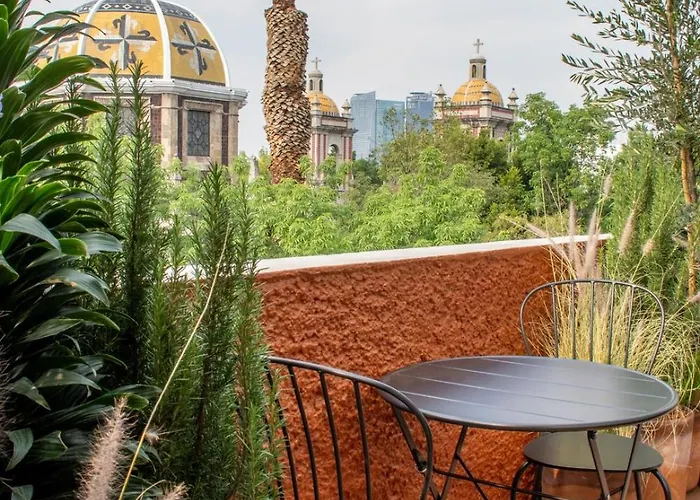Apartment Charming 2br In Bright Floor In La Condesa.