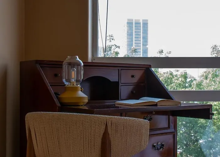 Apartment Charming 2br In Bright Floor In La Condesa. Mexico City